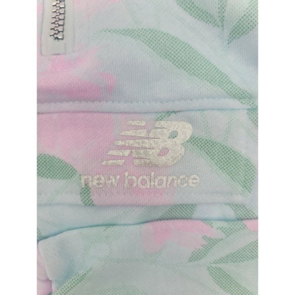 NWT New Balance Girls 3/4 Zip Pullover Size S 7/8 Floral Cropped Hoodie Pocket - Picture 2 of 8